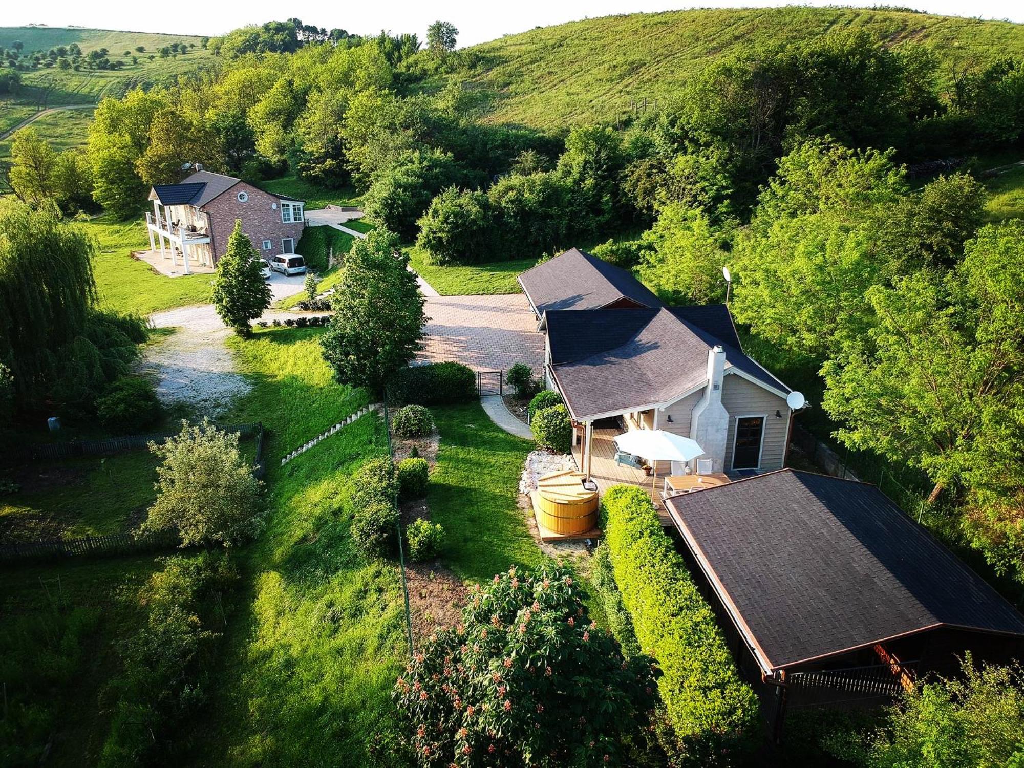 Kingsdale Farm